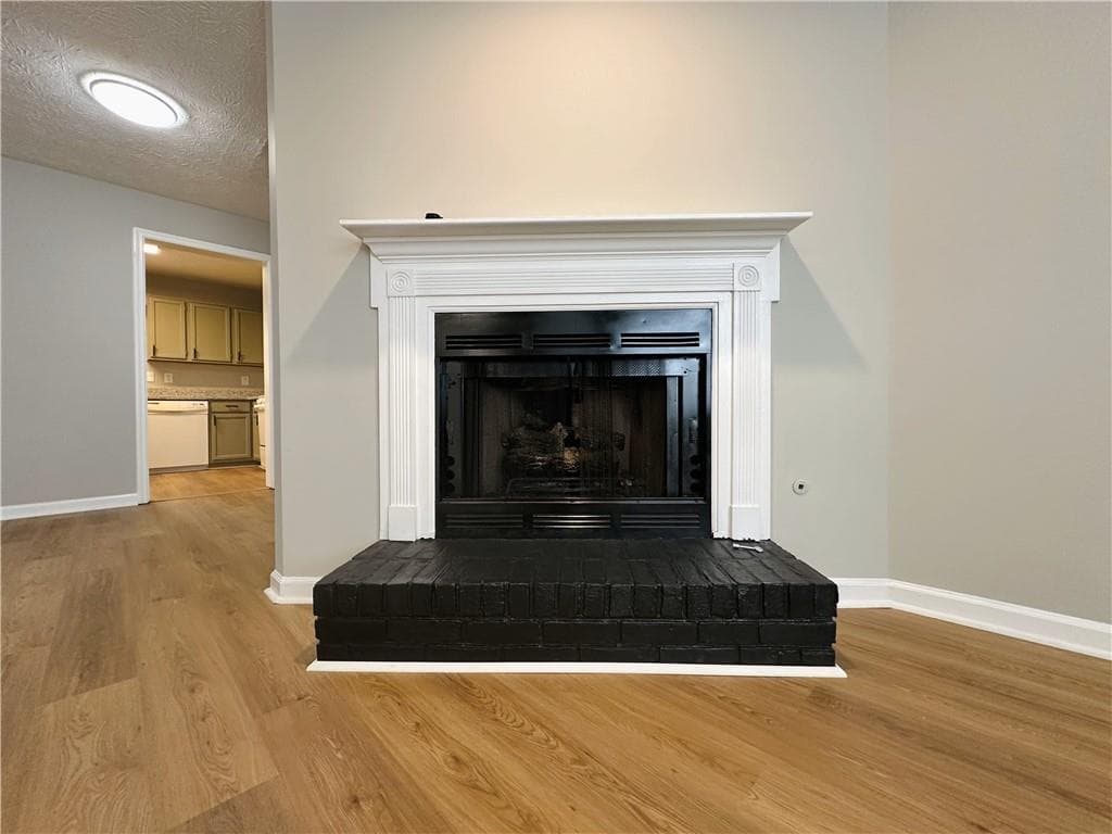 2 bedroom, 3 bathroom, 1,240 sq ft townhouse for rent at 1016 Kennesborough Road, Kennesaw, GA 30144 for $1,725 a month — photo 7