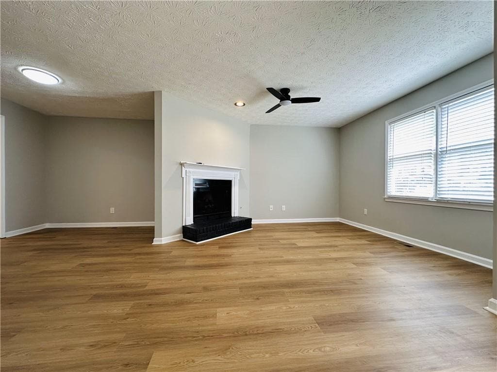 2 bedroom, 3 bathroom, 1,240 sq ft townhouse for rent at 1016 Kennesborough Road, Kennesaw, GA 30144 for $1,725 a month — photo 8