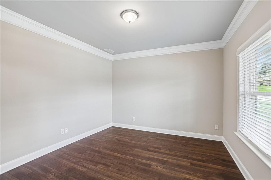 6 bedroom, 4 bathroom, 3,808 sq ft single family residence for sale at 525 Gregs Place, Mcdonough, GA 30253 — photo 7