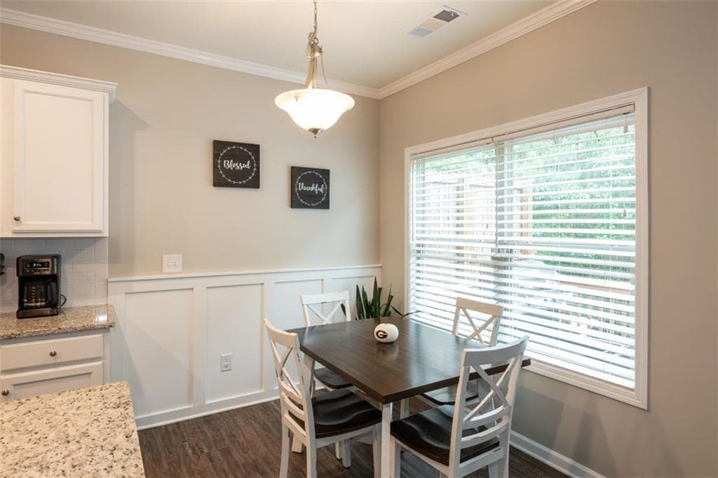 3 bedroom, 3 bathroom, 2,641 sq ft townhouse for rent at 819 ASH Street, Canton, GA 30114 for $2,250 a month — photo 7