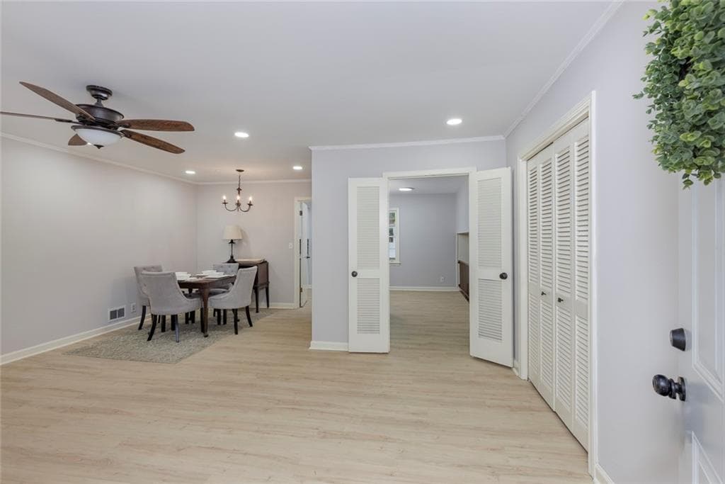 4 bedroom, 3 bathroom, 2,226 sq ft single family residence under contract at 383 Ben Avenue, Lilburn, GA 30047 — photo 4