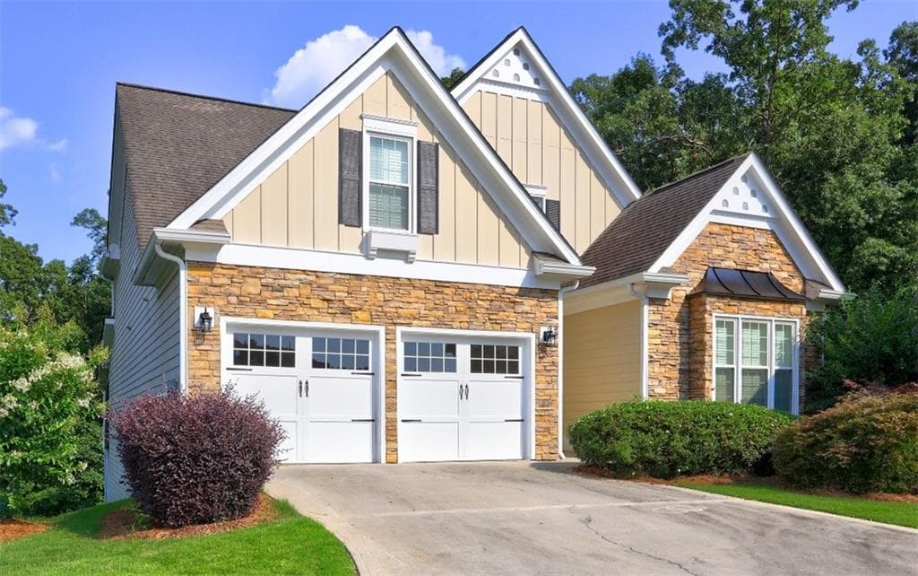 4 bedroom, 4 bathroom, 4,440 sq ft single family residence for sale at 490 Grand Teton Circle, Fayetteville, GA 30215