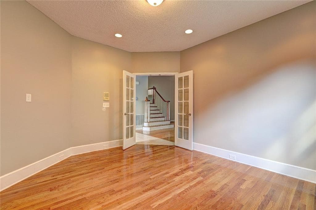 4 bedroom, 4 bathroom, 4,440 sq ft single family residence for sale at 490 Grand Teton Circle, Fayetteville, GA 30215 — photo 4