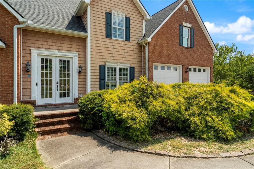 5 bedroom, 5 bathroom, 5,150 sq ft single family residence for sale at 407 Overlook Way, Cohutta, GA 30710 — photo 2