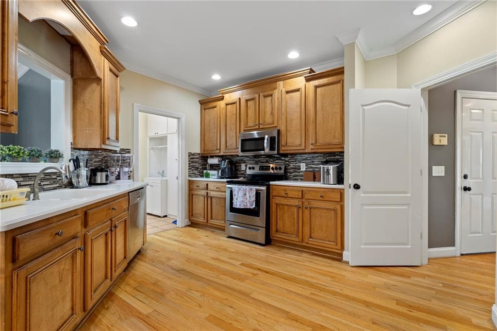 5 bedroom, 5 bathroom, 5,150 sq ft single family residence for sale at 407 Overlook Way, Cohutta, GA 30710 — photo 5