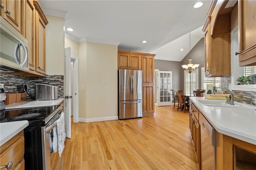 5 bedroom, 5 bathroom, 5,150 sq ft single family residence for sale at 407 Overlook Way, Cohutta, GA 30710 — photo 8