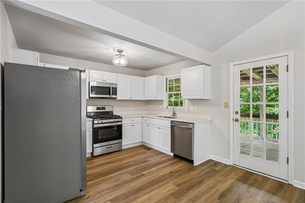 3 bedroom, 2 bathroom, 1,243 sq ft single family residence for sale at 18 Cherry Cove, Dallas, GA 30157 — photo 10