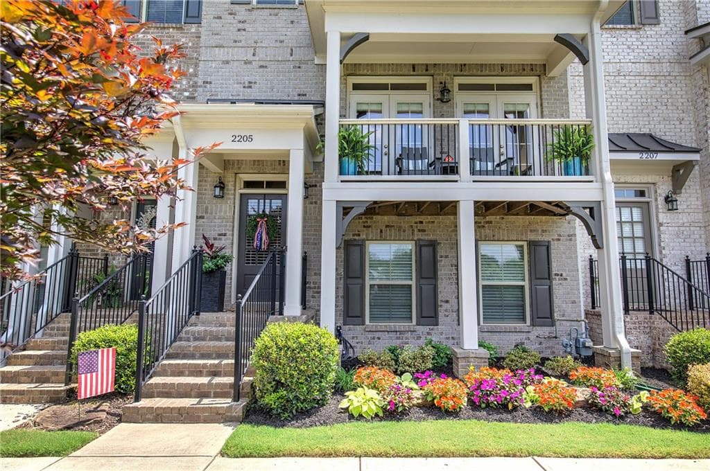 4 bedroom, 4 bathroom, 2,232 sq ft townhouse for sale at 2205 Fullers Alley, Kennesaw, GA 30144 — photo 4