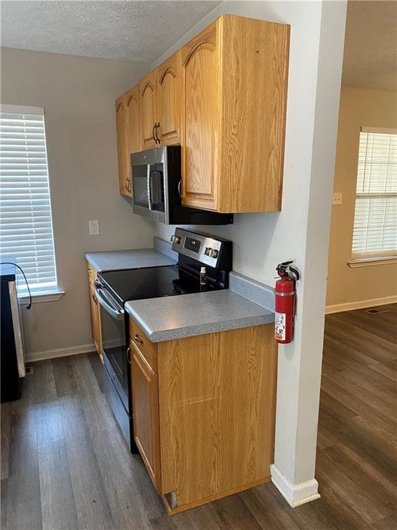 3 bedroom, 2 bathroom, 1,175 sq ft single family residence for sale at 721 Mill Street, Gainesville, GA 30501 — photo 5