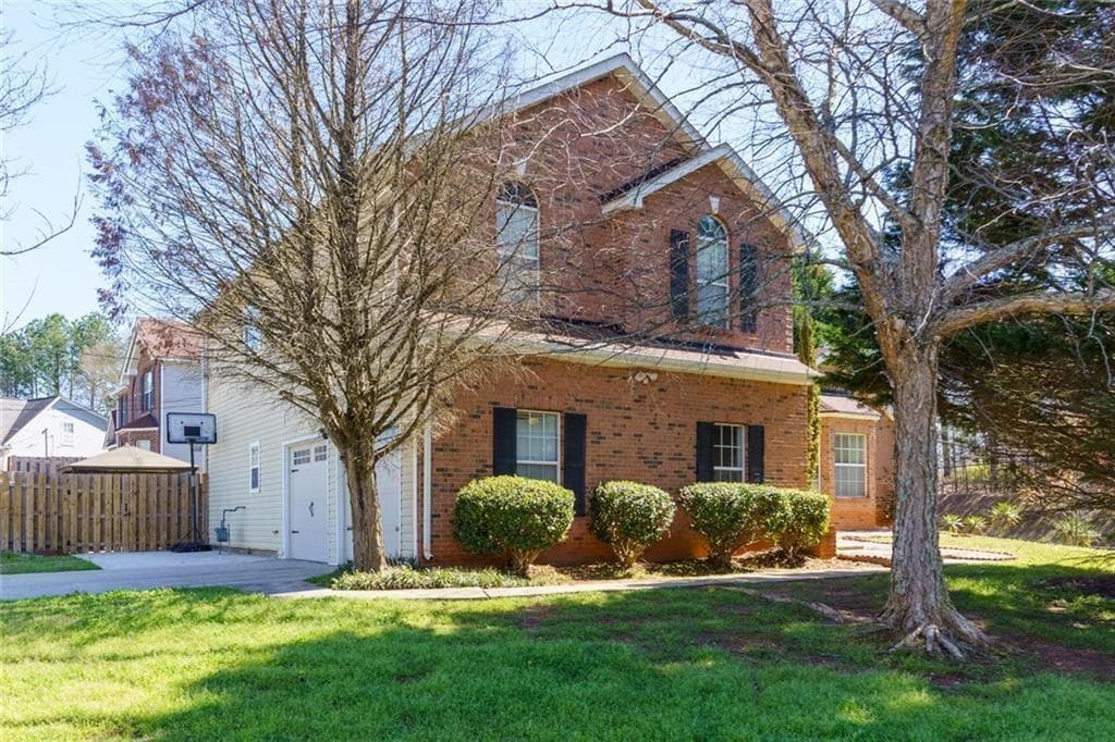 2133 Eagles Nest Circle, Decatur, GA 30035 — most recent listing photo