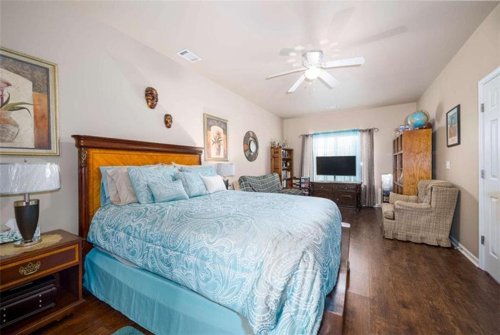 5 bedroom, 5 bathroom, 4,200 sq ft single family residence for sale at 7219 Bedrock Circle, Lithonia, GA 30038 — photo 9