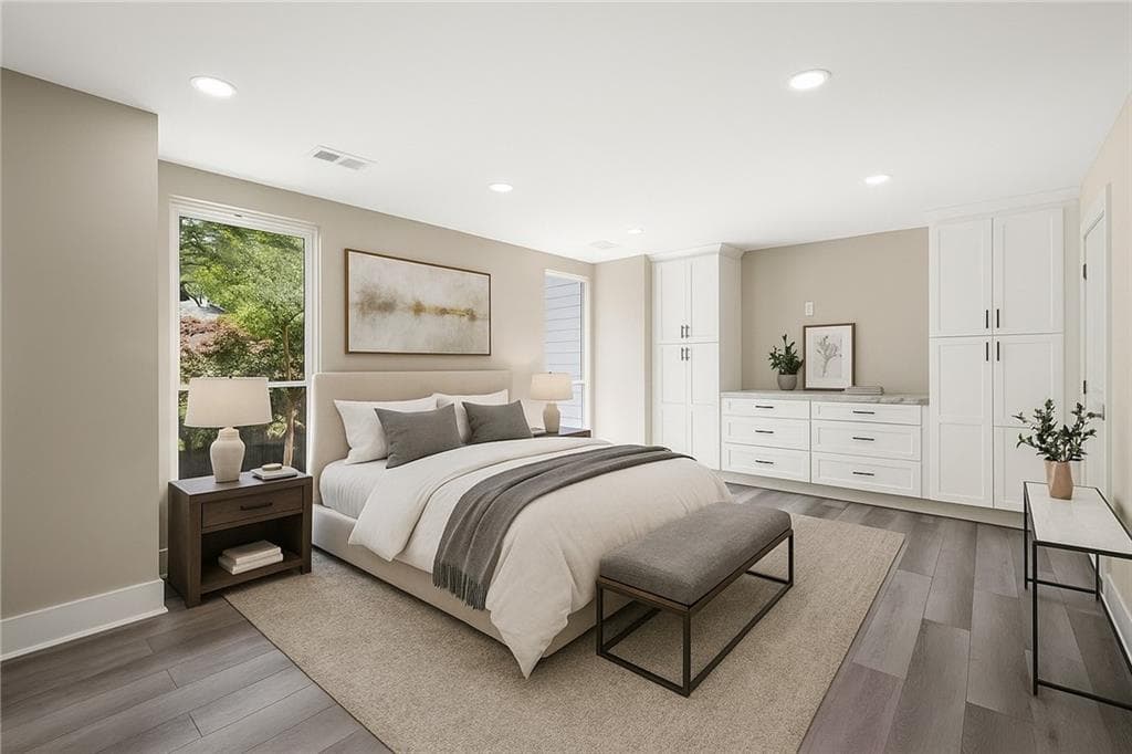 2 bedroom, 2 bathroom, 1,352 sq ft condominium for sale at 1009 Riverbend Club Drive, Atlanta, GA 30339 — photo 4