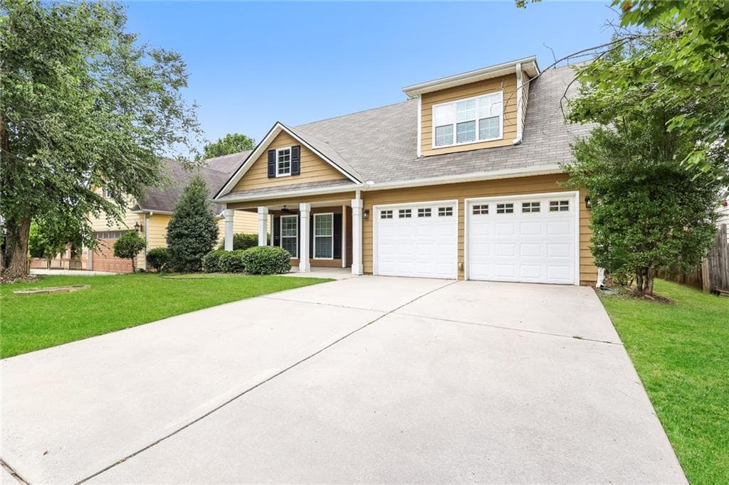3 bedroom, 3 bathroom, 1,970 sq ft single family residence under contract at 231 Turnbridge Circle, Peachtree City, GA 30269 — photo 2