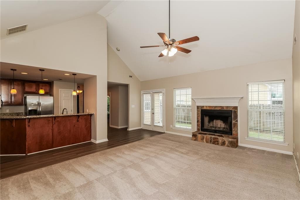 3 bedroom, 3 bathroom, 1,970 sq ft single family residence under contract at 231 Turnbridge Circle, Peachtree City, GA 30269 — photo 5