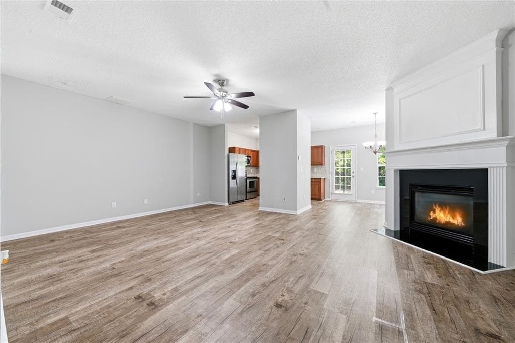 3 bedroom, 3 bathroom, 1,550 sq ft townhouse for rent at 5682 Lawley Drive, Johns Creek, GA 30022 for $2,500 a month — photo 5
