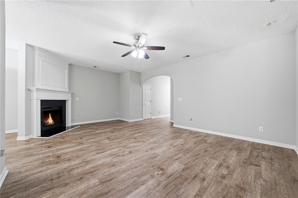 3 bedroom, 3 bathroom, 1,550 sq ft townhouse for rent at 5682 Lawley Drive, Johns Creek, GA 30022 for $2,500 a month — photo 7