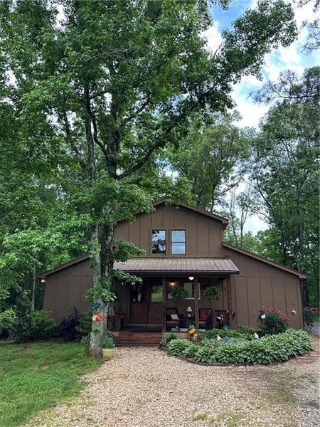 3 bedroom, 2 bathroom, 2,142 sq ft single family residence for sale at 651 Griffin Road, Cartersville, GA 30120 — photo 1 of 44