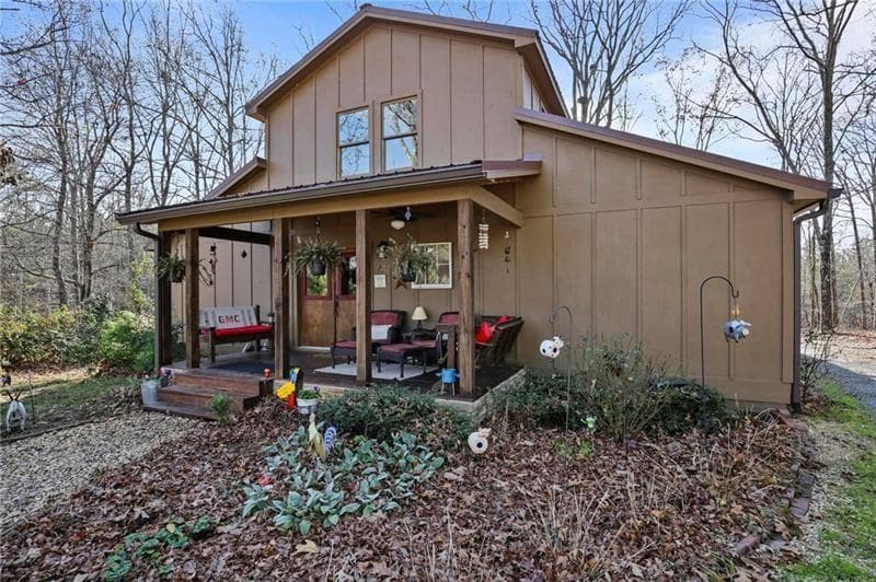 3 bedroom, 2 bathroom, 2,142 sq ft single family residence for sale at 651 Griffin Road, Cartersville, GA 30120 — photo 3