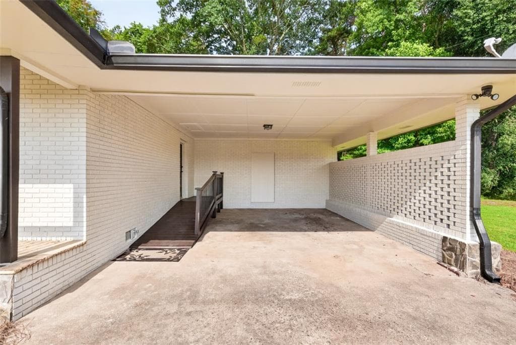 3 bedroom, 2 bathroom, 1,558 sq ft single family residence for sale at 1775 Jett Roberts Road, Jefferson, GA 30549 — photo 4