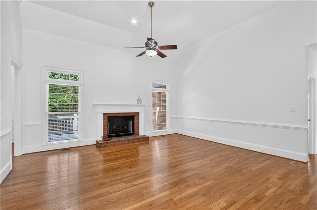 4 bedroom, 3 bathroom, 2,705 sq ft single family residence for sale at 145 Welford Trace, Alpharetta, GA 30004 — photo 4