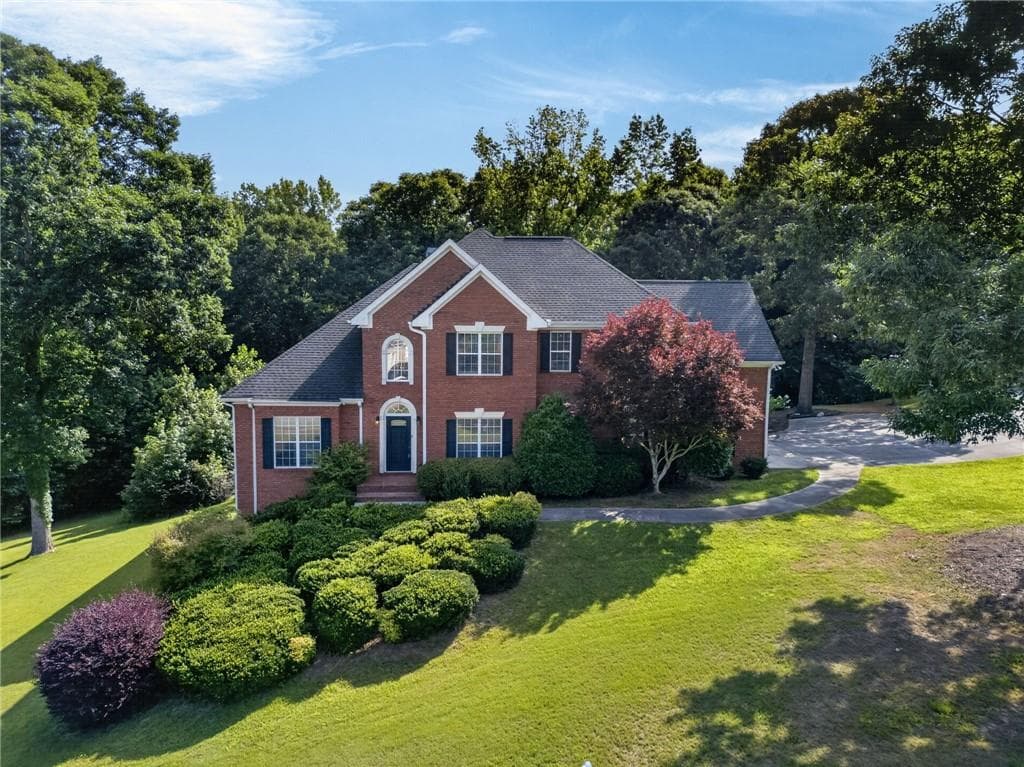 4 bedroom, 5 bathroom, 4,271 sq ft single family residence under contract at 4631 Crooked Creek Lane, Villa Rica, GA 30180 — photo 2