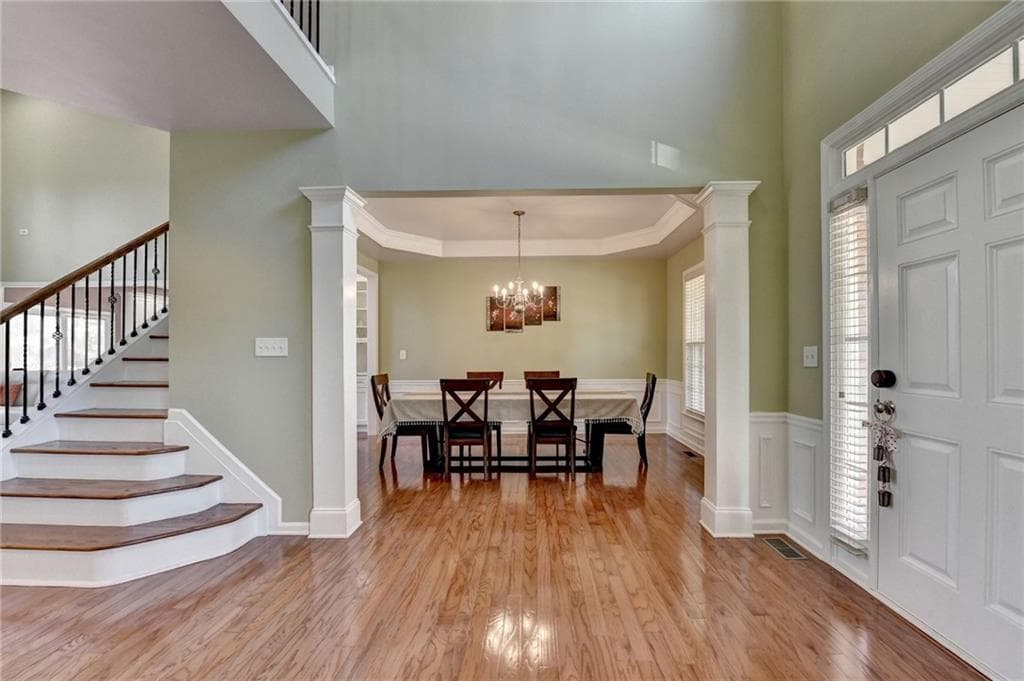 6 bedroom, 4 bathroom, 4,535 sq ft single family residence for sale at 770 Pimlicon Place, Suwanee, GA 30024 — photo 8