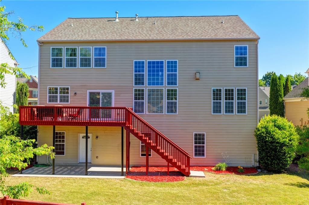 6 bedroom, 4 bathroom, 4,535 sq ft single family residence for sale at 770 Pimlicon Place, Suwanee, GA 30024 — photo 4