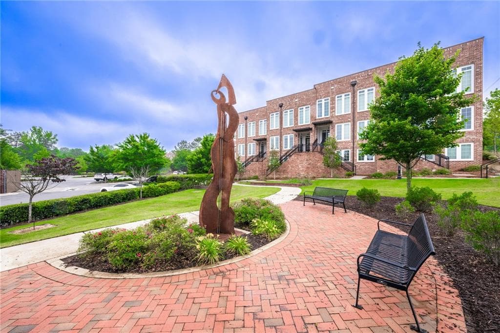 405 Burton Drive, Alpharetta, GA 30009 — most recent listing photo