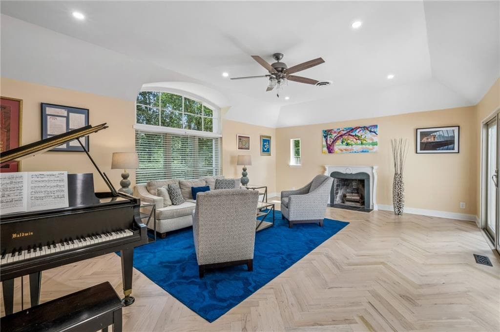4 bedroom, 4 bathroom, 3,648 sq ft single family residence for sale at 2211 Hill Park Court, Decatur, GA 30033 — photo 9