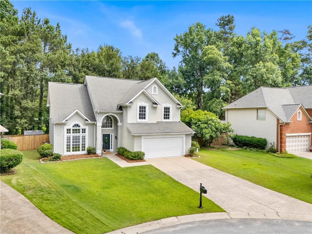 4 bedroom, 3 bathroom, 2,239 sq ft single family residence for sale at 2705 Harper Woods Drive, Marietta, GA 30062 — photo 2