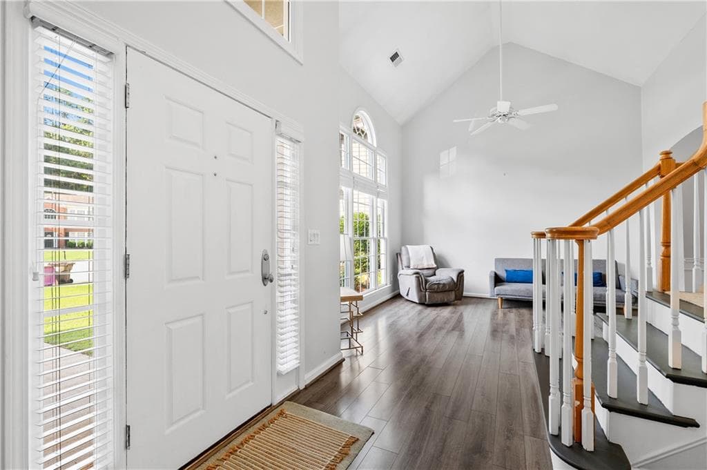4 bedroom, 3 bathroom, 2,239 sq ft single family residence for sale at 2705 Harper Woods Drive, Marietta, GA 30062 — photo 5