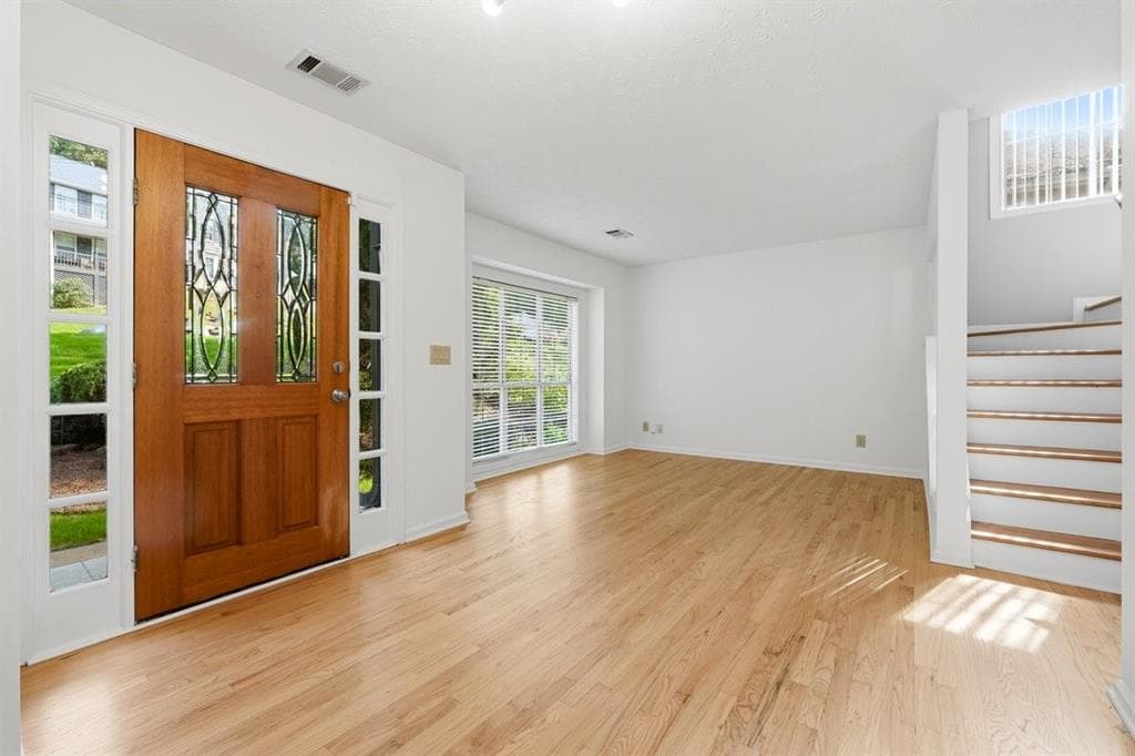4 bedroom, 3 bathroom, 2,190 sq ft single family residence for sale at 1645 Chase Ridge Lane, Lawrenceville, GA 30043 — photo 3