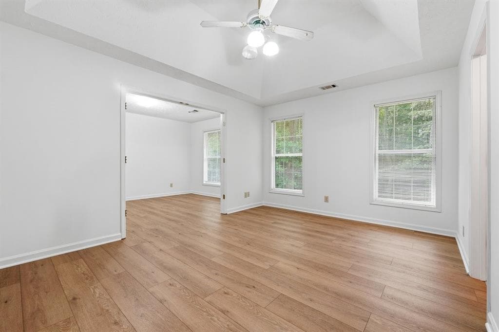 4 bedroom, 3 bathroom, 2,190 sq ft single family residence for sale at 1645 Chase Ridge Lane, Lawrenceville, GA 30043 — photo 9