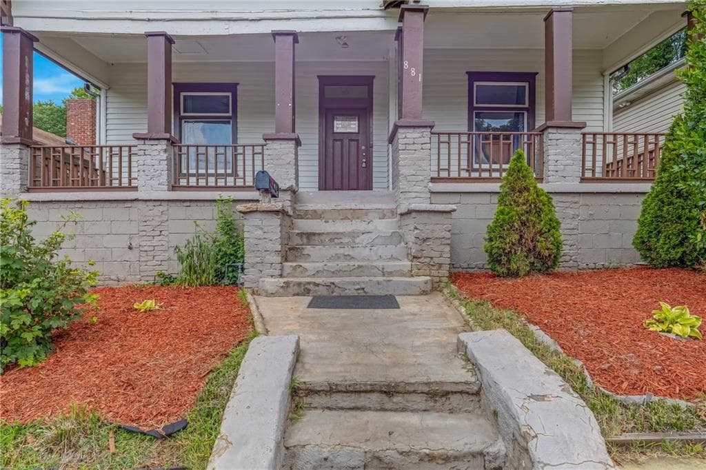 3 bedroom, 2 bathroom, 1,564 sq ft single family residence for sale at 881 Beckwith Street, Atlanta, GA 30314 — photo 6