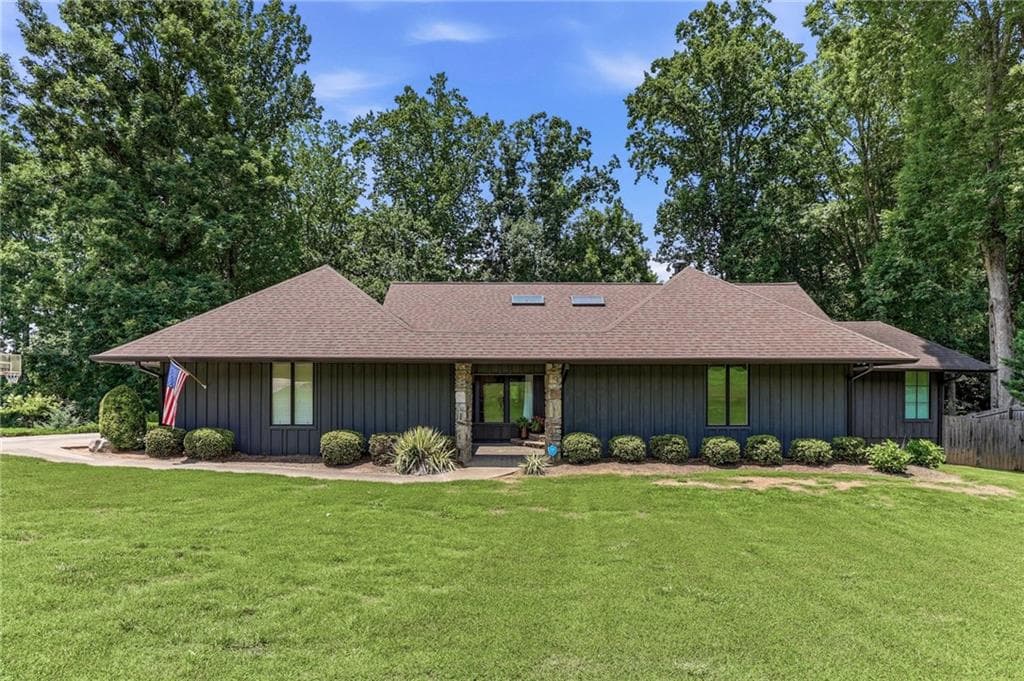 5 bedroom, 4 bathroom, 4,647 sq ft single family residence for sale at 143 Woodlake Drive, Gainesville, GA 30506