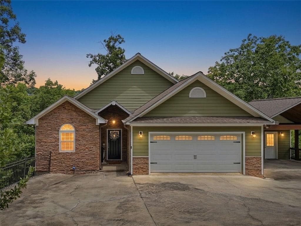 3 bedroom, 3 bathroom, 2,752 sq ft single family residence for sale at 474 Seneca Way, Ellijay, GA 30540