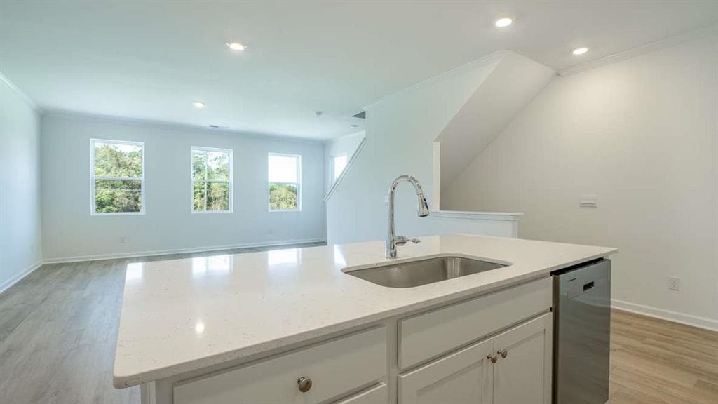 3 bedroom, 4 bathroom townhouse for sale at 1304 Lakota Place, Atlanta, GA 30315 — photo 8