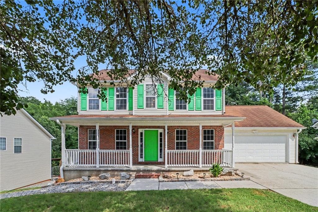 4 bedroom, 4 bathroom, 2,685 sq ft single family residence for sale at 9091 Jenni Circle, Jonesboro, GA 30238 — photo 2