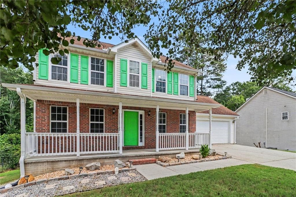 4 bedroom, 4 bathroom, 2,685 sq ft single family residence for sale at 9091 Jenni Circle, Jonesboro, GA 30238 — photo 4