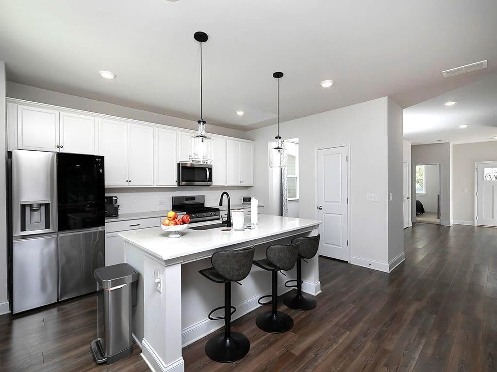 5 bedroom, 3 bathroom, 2,832 sq ft single family residence for sale at 31 Dew Drop Lane, Dallas, GA 30157 — photo 3