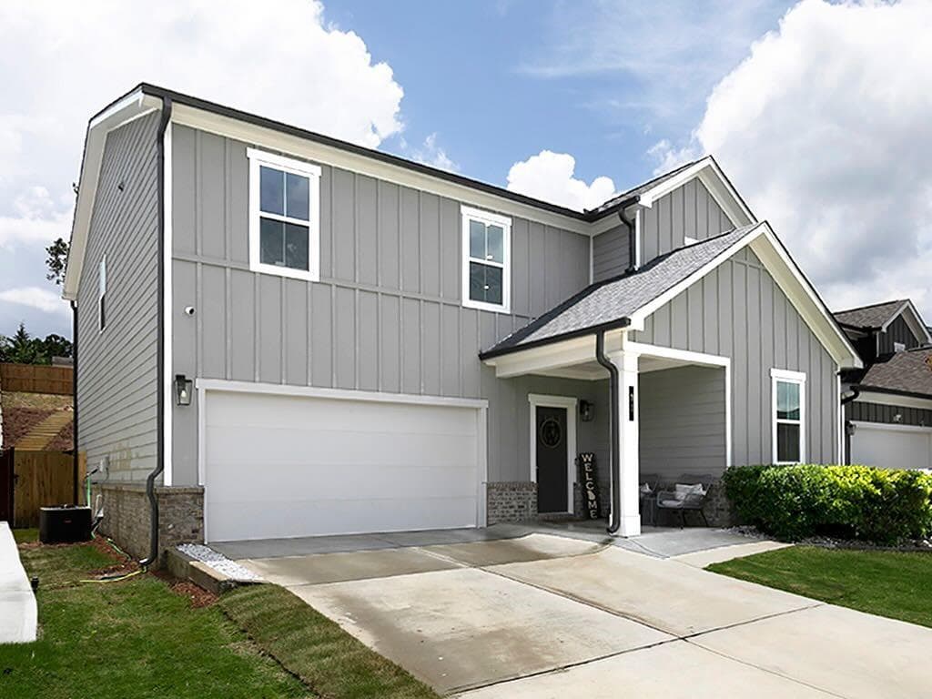 5 bedroom, 3 bathroom, 2,832 sq ft single family residence for sale at 31 Dew Drop Lane, Dallas, GA 30157