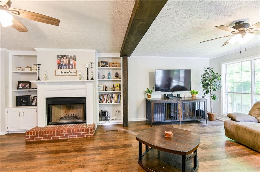 4 bedroom, 3 bathroom, 2,536 sq ft single family residence for sale at 1901 Mcconnell Road, Grayson, GA 30017 — photo 3