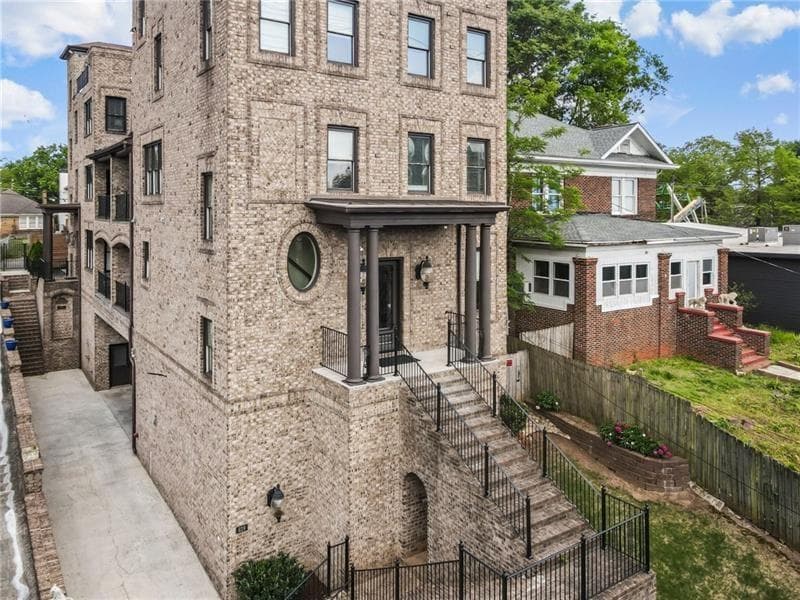 3 bedroom, 4 bathroom townhouse for rent at 629 Boulevard, Atlanta, GA 30308 for $6,000 a month — photo 5