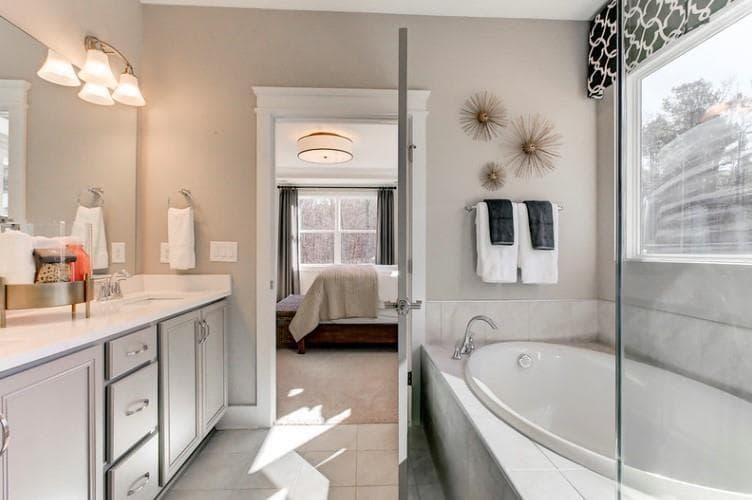 3 bedroom, 2 bathroom, 1,829 sq ft single family residence for sale at 4210 Mary Ruth Way, Loganville, GA 30052 — photo 8