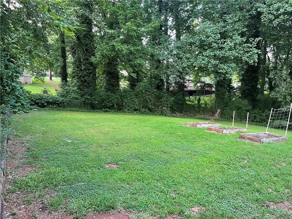 5 bedroom, 2 bathroom, 2,083 sq ft single family residence for rent at 660 Monticello Drive, Mableton, GA 30126 for $2,295 a month — photo 4