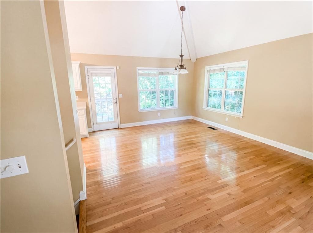 4 bedroom, 3 bathroom, 1,596 sq ft single family residence for sale at 144 Mims Drive, Calhoun, GA 30701 — photo 3