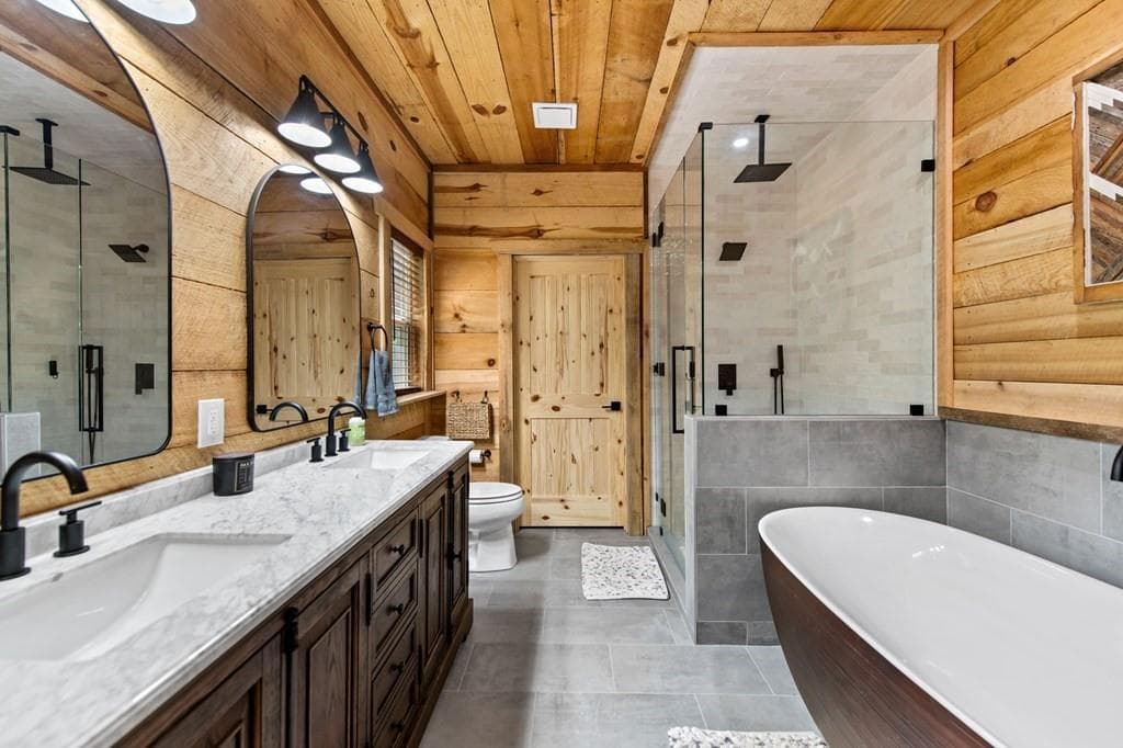 4 bedroom, 4 bathroom, 3,888 sq ft single family residence for sale at 290 Graham Court, Ellijay, GA 30540 — photo 8