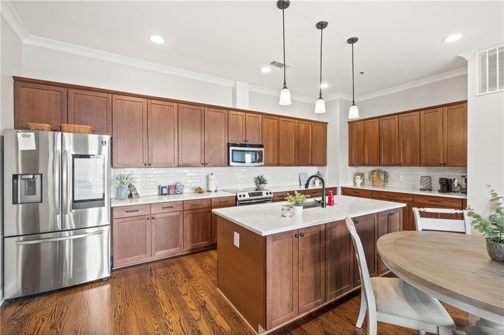 1 bedroom, 2 bathroom, 1,211 sq ft condominium for rent at 360 Chambers Street 202, Woodstock, GA 30188 for $2,700 a month — photo 6