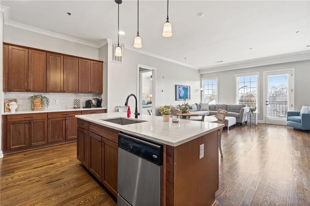 1 bedroom, 2 bathroom, 1,211 sq ft condominium for rent at 360 Chambers Street 202, Woodstock, GA 30188 for $2,700 a month — photo 7