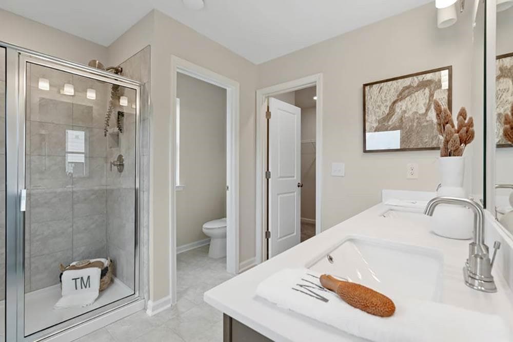 3 bedroom, 4 bathroom, 1,893 sq ft townhouse under contract at 2702 Dreycott Lane, Lawrenceville, GA 30043 — photo 4